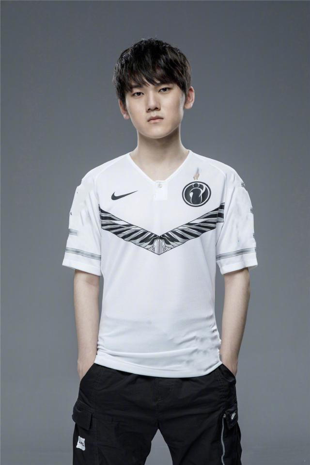 JDG告别第一赛段：继续带着坚定的信念向前，第二赛段再见